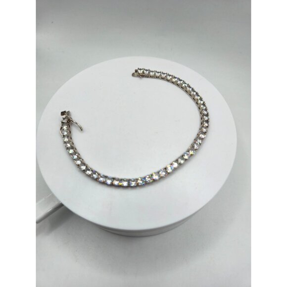 Neo Relique Tennis Bracelet Silver Tone Clear CZ Crystals Signed 8 inch - Picture 2 of 6